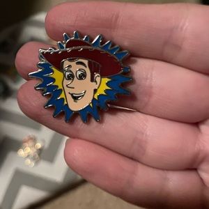 💖Disney toy story woody pin
